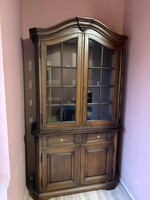 Vitrines tálalószekreny 115000 ft eladó bp 17 kerben 200/ 120x45