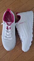 Skechers 39-es cipő