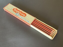 NOS !!! Nagyom Ritka STAEDTLER 200/5 Tradition Grafit Ceruza No5  !!! ÚJ !!! 1948-1952