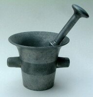 Old mortar, made of aluminum