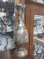 Ritka Alpakka Gravírozott Virágmintás Talpas Váza.33.5 cm.