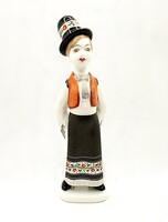 Hollóházi népviseletes fiú figura (ZAL-Au93542)