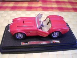 Burago AC Cobra autómodell