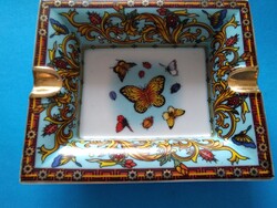Régi pillangós porcelán hamutartó