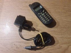 Siemens A35 nyomógombos retró mobiltelefon gyári töltővel