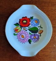 Kalocsai kézzel festett porcelán hamutál