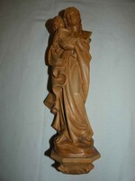 Gyönyörű faragott, falra akasztható fa szobor: Szűz Mária a gyermek Jézussal. Magassága: 39 cm.