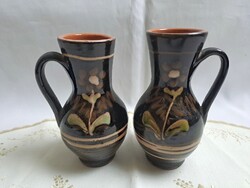 2 db Népművészeti kerámia bokály, korsó 14 cm