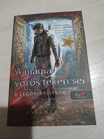 Cassandra Clare: A mágia vörös tekercsei
