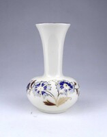2B238 Vajszínű kék búzavirág díszes Zsolnay porcelán váza 11.3 cm