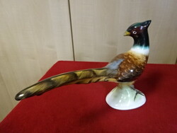 Bodrogkeresztúri mázas kerámia figura, fácán a faágon, magassága 17 cm. Jókai
