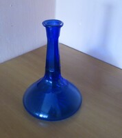 Régi retro kobaltkék csiszolt üveg váza  palack 18 cm 1960-70-es évekből