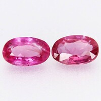0.59ct 5x3.2mm Természetes Pink Zafír Pár, Csodálatosan Gyönyörű Drágakövek