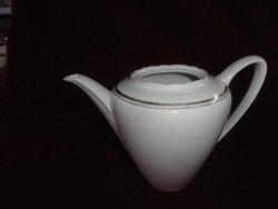 MZ Csehszlovák porcelán teakiöntő.Hófehér alapon arany csíkkal. Tető nélkül.