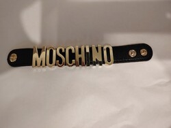 Szép MOSCHINO  fém logós  bőr karkötő