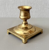 Vintage angol sárgaréz gyertyatartó – "Made in England" jelzéssel (7,5 cm)