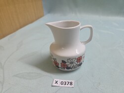 X0378 Hollóházi tejszínes kiöntő 8 cm  ﻿a képeken látható állapotban