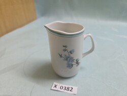 X0382 Hollóházi tejes kiöntő 9 cm  ﻿a képeken látható állapotban