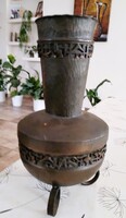 Brutalista bronz váza 22 cm