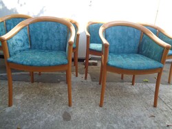 Thonet karosszékek garnitúrában