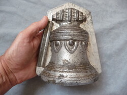 Cukrász szerszám cukrász eszköz antik csokiforma csokoládé öntőforma ritka harang forma 1900 ból