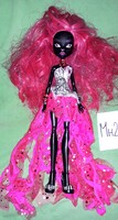 2013. Beautiful condition complete original MATTEL BARBIE - CATTY NOIR monster high chocolate doll MH2.
