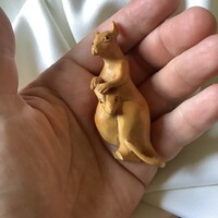 Kenguru babájával Fa Állat japán netsuke necuke Miniatűr fafaragás Feng Shui Kínai Keleti Horoszkóp