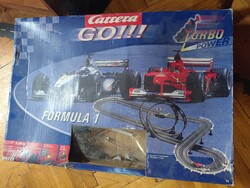 Carrera GO!!! Formula 1 elektromos autópálya szett (vintage kiadás, 5.6m