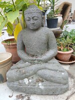 Buddha szobor lávakő