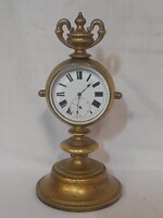 XIX.Század Réz Tokos,Csiszolt Üveges,Porcelán Számlapos Íróasztali,Papírnehezék Kulcsos Óra.14.5 cm.