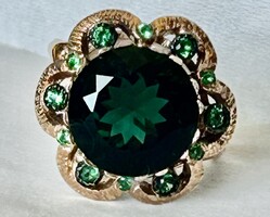 Olasz Kézműves Viktoriánus Stílusú Gyűrű: 9K Arany, Ezüst, 5.00 ct Zöld Turmalin és Smaragdok