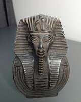 Egyiptomi fáraó szobor műkő