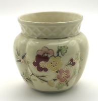 Zsolnay kézzel festett mini kaspó – virágmintás, aranyozott  Eredeti Zsolnay Pécs porcelán mini kasp