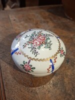 ANTIQUE Sèvres Porcelain Box with Hand-Painted Decoration