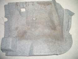 BMW E34 520i bal hátsó ülés alatti burkolat fedél