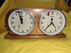 MOM Chess Clock