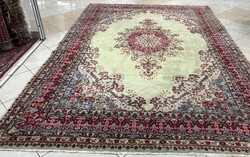 4577 KÜLÖNLEGES !!!! Iráni Kirman Kézi Gyapjú Perzsa Szőnyeg 245X370CM