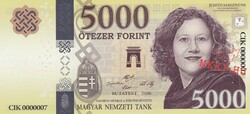 Fantázia Pénz  5.000 Forint Reklám Pénz    A képen látható   Szép Új állapotban