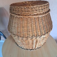 Vessző kosár szennyestartó