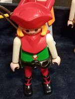 Playmobil kalóz nőt / erdőlakót ábrázoló figura (a '90-es évekbeli