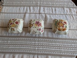 3db különböző mintájú Zsolnay porcelán nagy bonbonierek