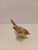 Kismadár. Aquincum, figurális, jegyzett porcelán.