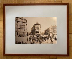 A Kálvin tér, 1890 körül (Klösz György felvétele) - reprodukció keretben