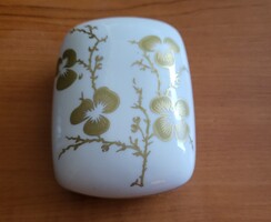 Hollóházi porcelán fedeles ékszertartó doboz / szelence – Elegáns, tiszta arany festéssel