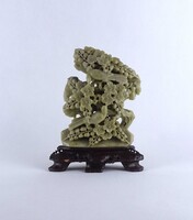 2B347 Antik madaras faragott zsírkő szobor 21 cm
