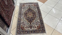 4307 SUPER OLCSÓ Hindu Isfahan kézi gyapjú perzsa szőnyeg 78X135CM
