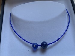 Micha Bunz Design nyaklánc 18 karátos arany kapoccsal gyémánttal és lápisz lazulival