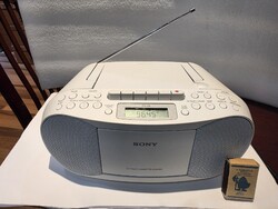 Retro Sony CFD-S070 CD rádiósmagnó kazetta boombox sétálómagnó hi-fi