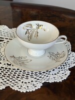 Ritka, antik Oscar Schaller (Bavaria) porcelán csésze alátéttel – Elegáns aranyozott mintával