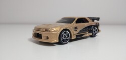 Hot Wheels Nissan Skyline R32